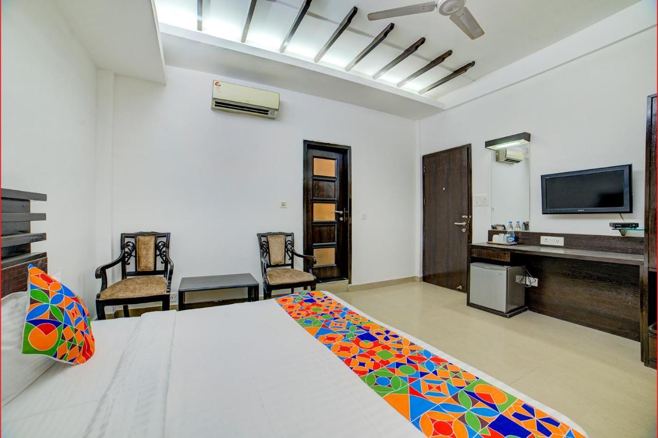 Fabhotel Exotica Greenpark Нью-Делі Екстер'єр фото
