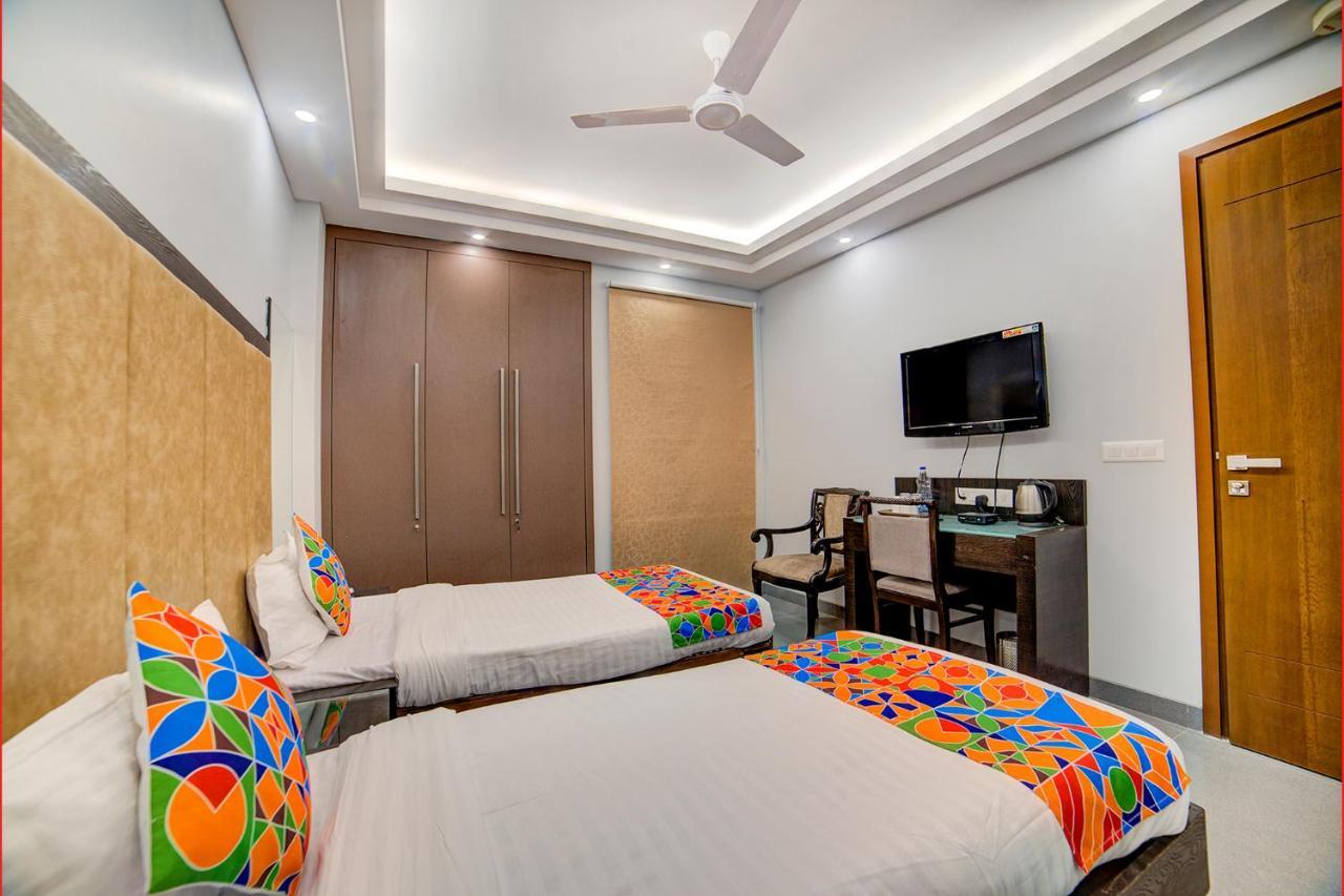 Fabhotel Exotica Greenpark Нью-Делі Екстер'єр фото